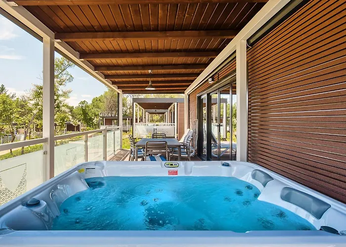 Lovely Stacaravan In Vabriga With Wifi Poreč