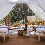 2 Bedroom Awesome Stacaravan In Vabriga 5* Poreč
