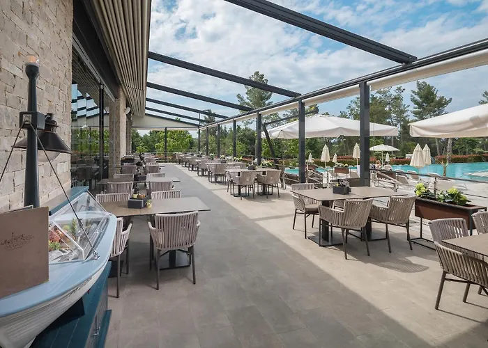 Campsite Lovely Stacaravan In Vabriga With Wifi Porec