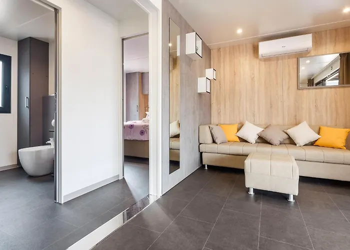 Kemp Lovely Stacaravan In Vabriga With Wifi Poreč