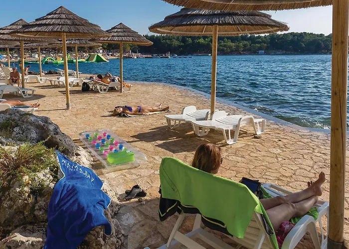 Campsite Lovely Stacaravan In Vabriga With Wifi Porec