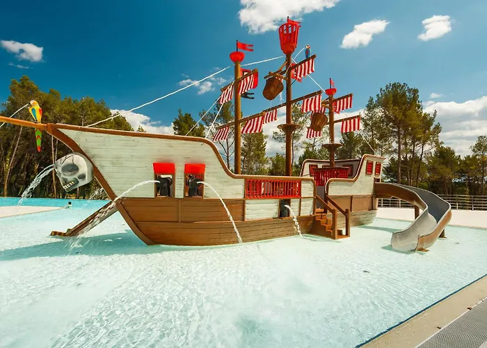 Lovely Stacaravan In Vabriga With Wifi 5* 波雷奇